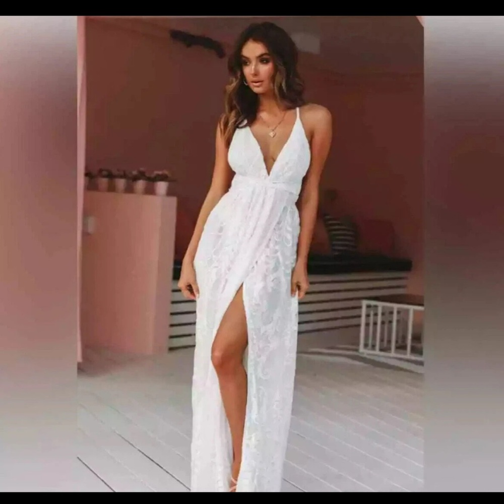 Hello Molly | East Atlanta Dress White Halter Maxi Lace Gown | XS